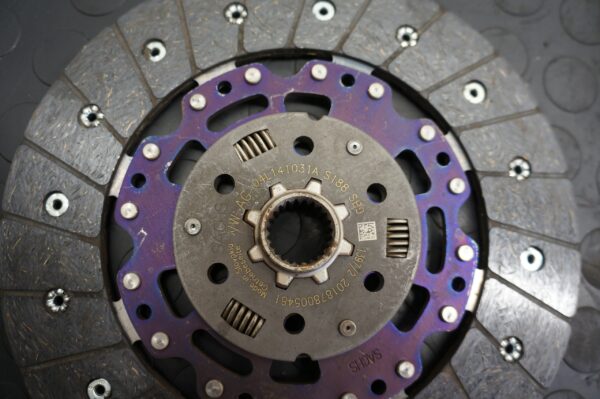 SPRZĘGŁO VW GOLF SEAT LEON AUDI A3 1,6 TDI 04L141025A