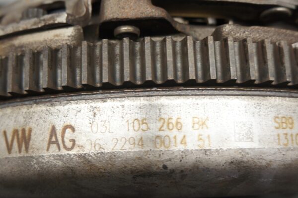 SPRZĘGŁO VW GOLF SEAT LEON AUDI A3 1,6 TDI 04L141025A