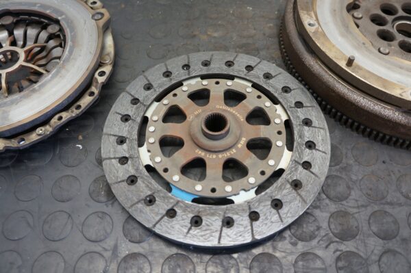 SPRZĘGŁO DWUMAS BMW 1 F40 2 F44 X1 F48 X2 F39 MINI 2.0D 8600217 8671942