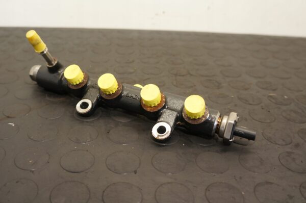 LISTWA WTRYSKOWA FORD ECOSPORT FIESTA FOCUS 1,5 ECOBLUE 9825589880