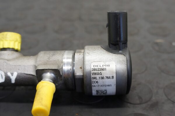 LISTWA WTRYSKOWA VW GOLF SEAT LEON AUDI A3 1,6 TDI 04L130089F 04L906054