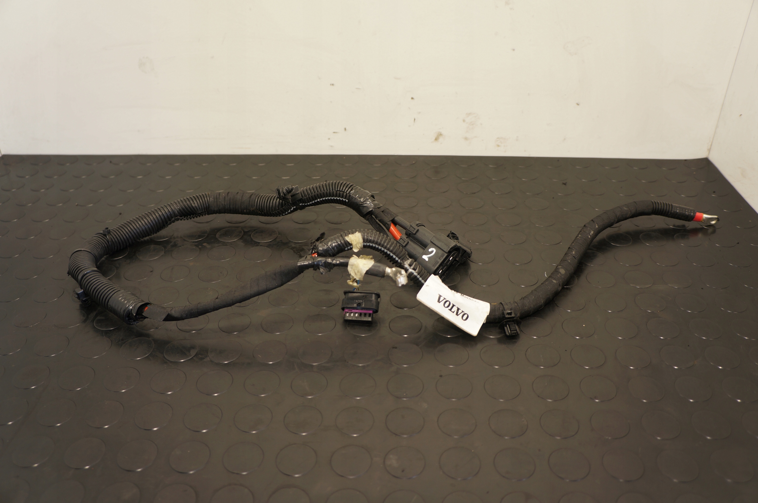 INSTALACJA ELEKTRYCZNA PRZEKŁADNI KIEROWNICZEJ VOLVO XC40 32132944