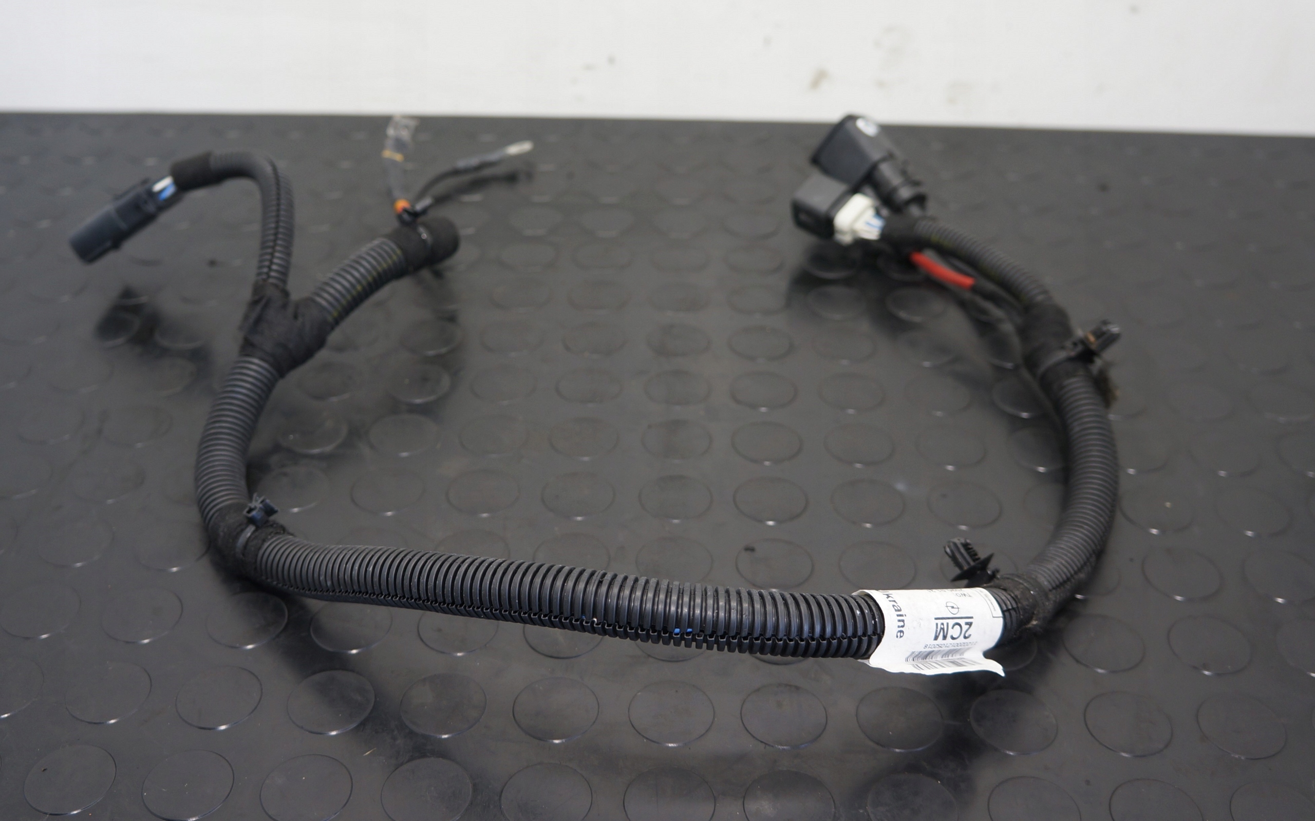 INSTALACJA ELEKTRYCZNA WIĄZKA MAGLOWNICY PRZEKŁADNI OPEL ASTRA K 39217848