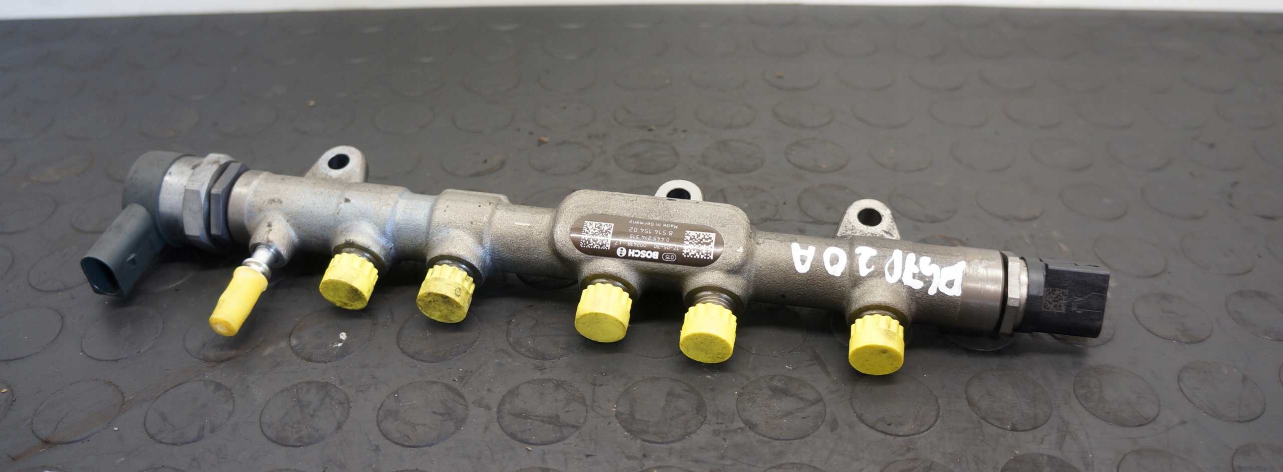 LISTWA WTRYSKOWA BMW 1 2 3 4 5 X3 X4 2.0D 0445214315 8514154