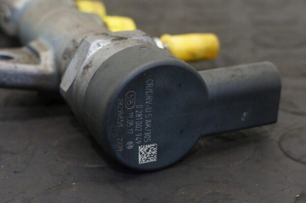 LISTWA WTRYSKOWA BMW 1 2 3 4 5 X3 X4 2.0D 0445214315 8514154