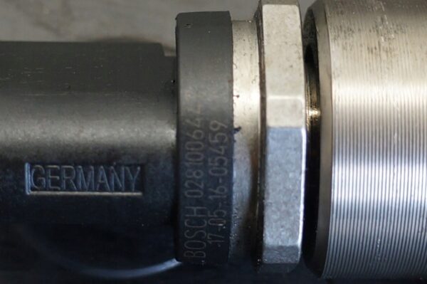 LISTWA WTRYSKOWA BMW 1 2 3 4 5 X3 X4 2.0D 0445214315 8514154