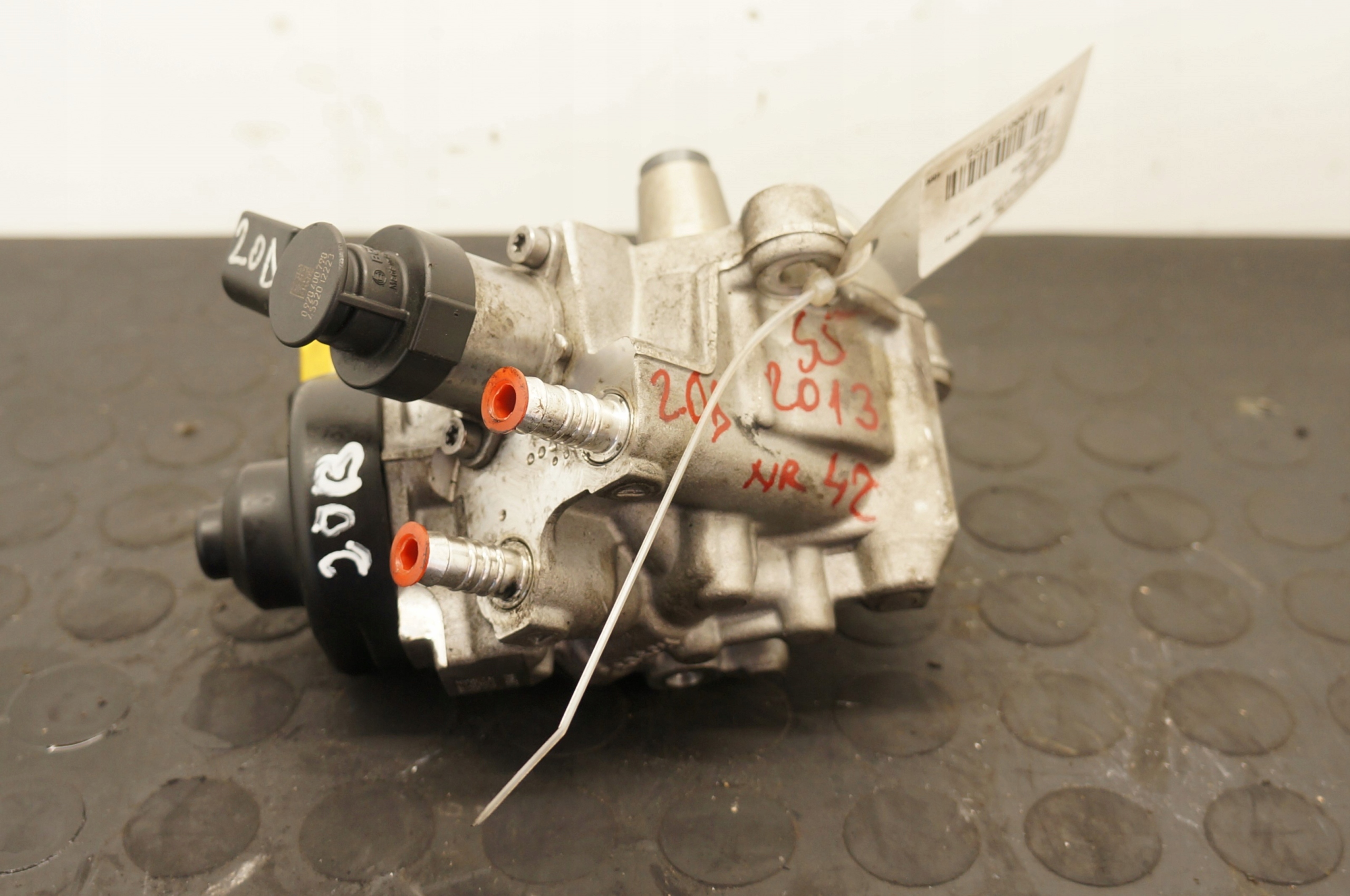 POMPA WTRYSKOWA BMW 1 F20 3 F 30 5 F10 2.0D 0445010519 7823452