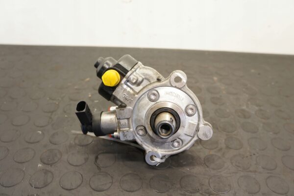 POMPA WTRYSKOWA BMW 1 F20 3 F 30 5 F10 2.0D 0445010519 7823452