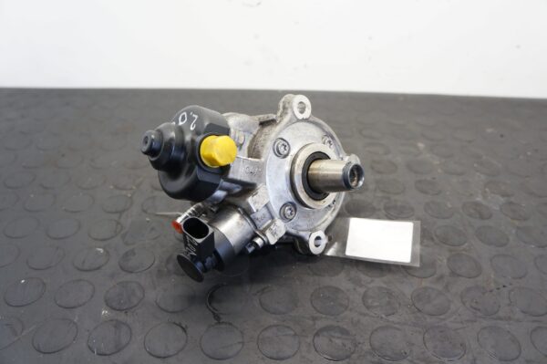 POMPA WTRYSKOWA BMW 1 F20 3 F 30 5 F10 2.0D 0445010519 7823452