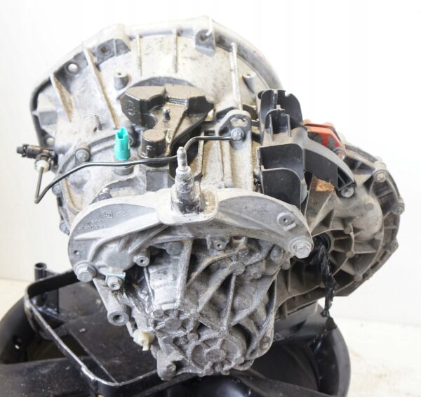 SKRZYNIA BIEGÓW RENAULT TRAFIC NISSAN NV300 2.0DCI PF6068