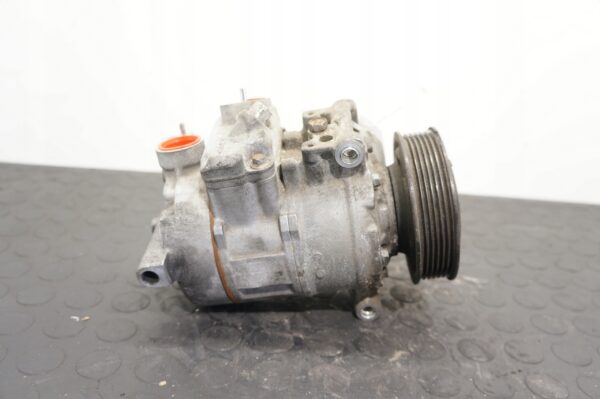 SPRĘŻARKA KLIMATYZACJI VW GOLF VI A3 LEON 1,6 1.9 2.0TDI 5N0820803F