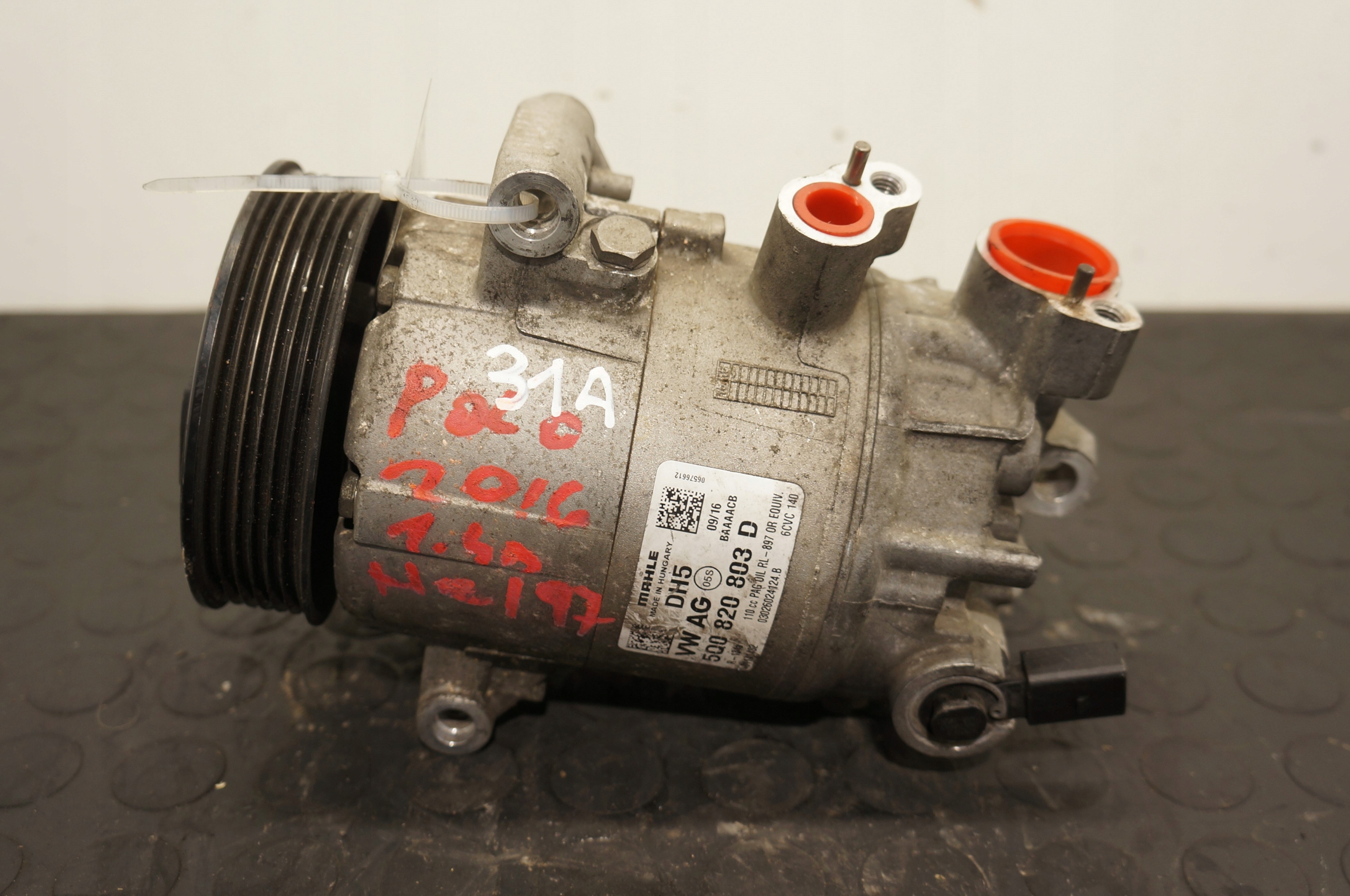 SPRĘŻARKA KLIMATYZACJI VW GOLF VI A3 LEON 1.6 1.9 2.0TDI 5Q0820803D