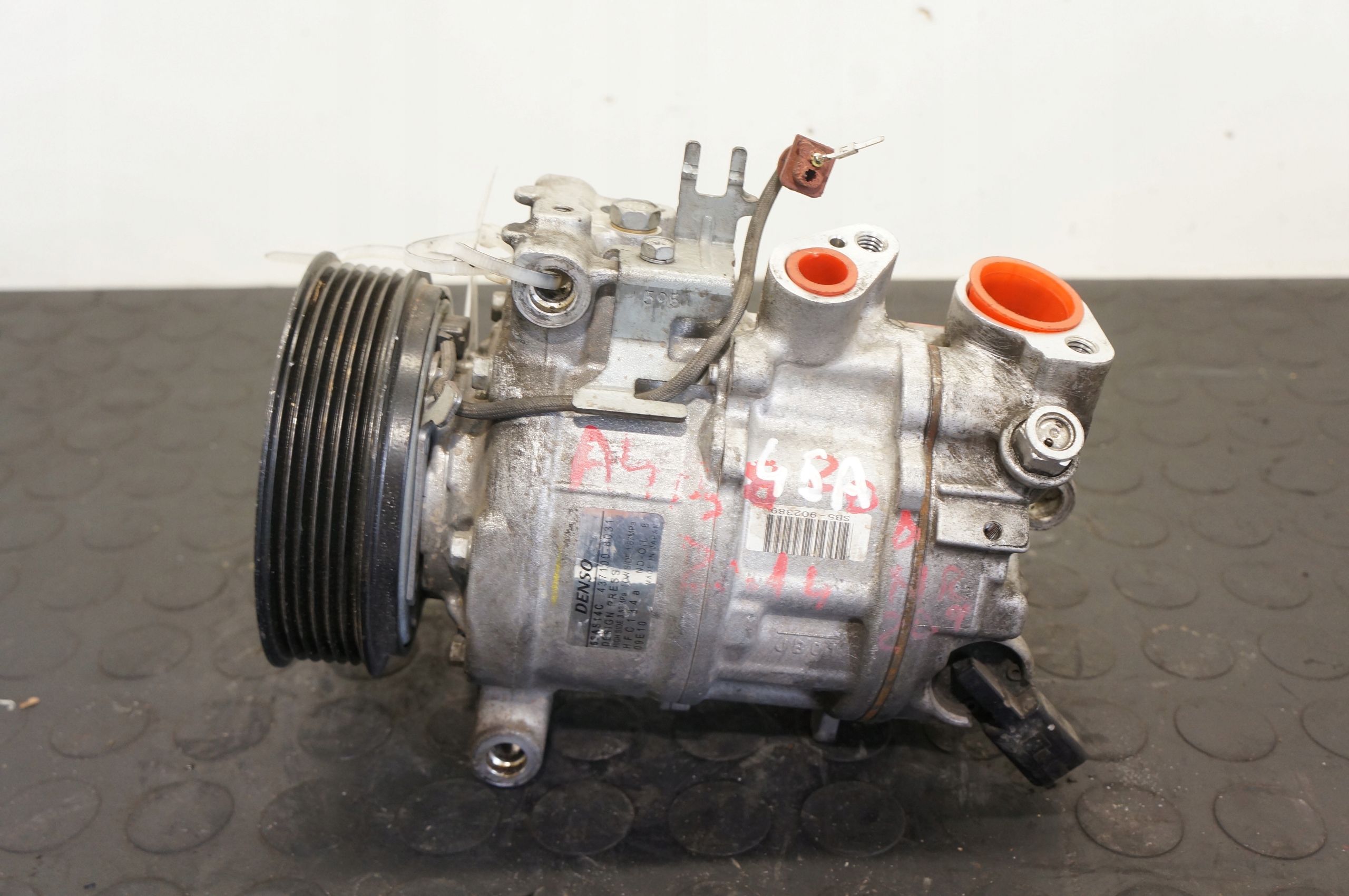 KOMPRESOR KLIMATYZACJI AUDI A4 B7 SEAT EXEO 2,0TFSI 4GD260805A