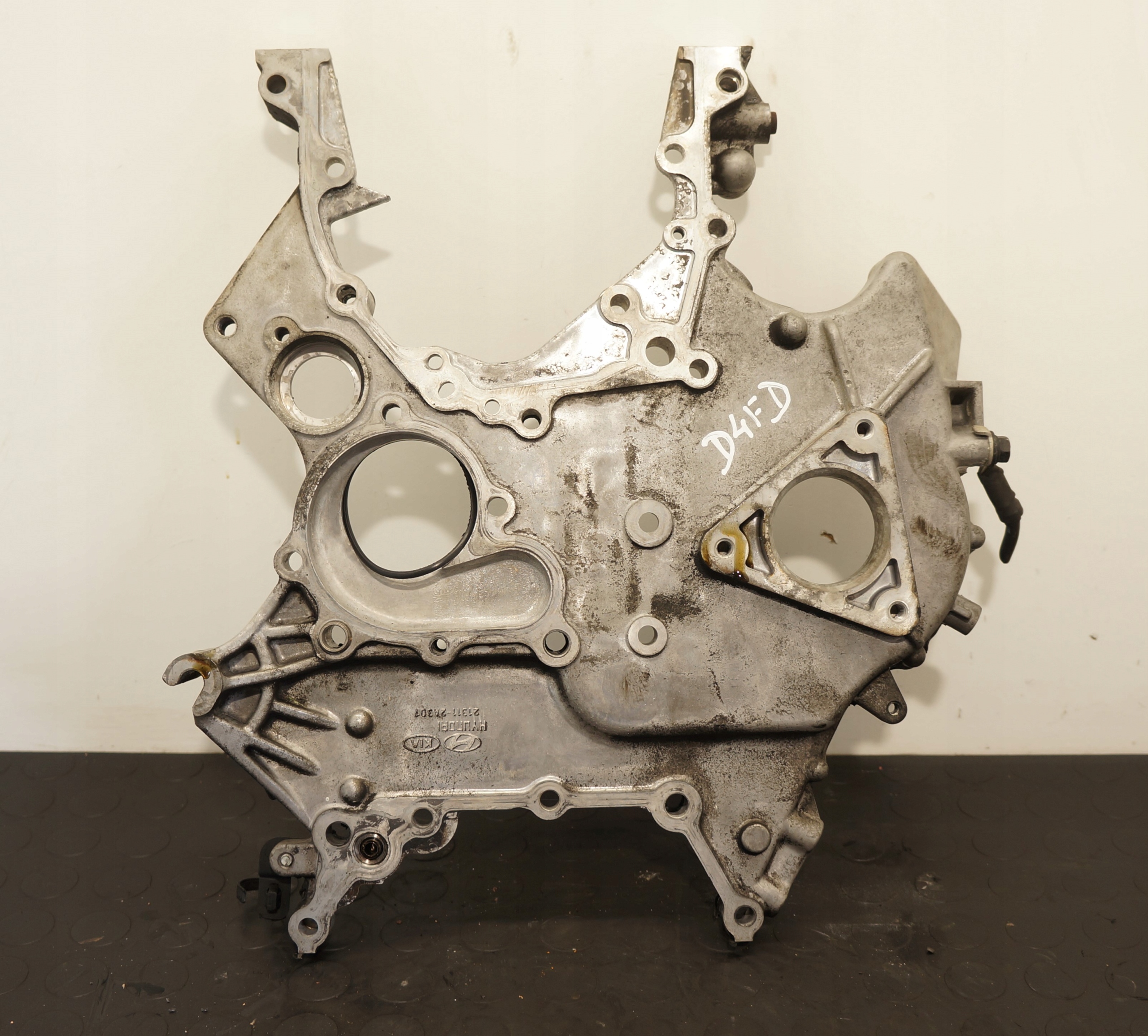 17703590946-696914fd3cc69 OBUDOWA ROZRZĄDU KIA SPORTAGE HYUNDAI IX35 1.7 D4FD 21311-2A301