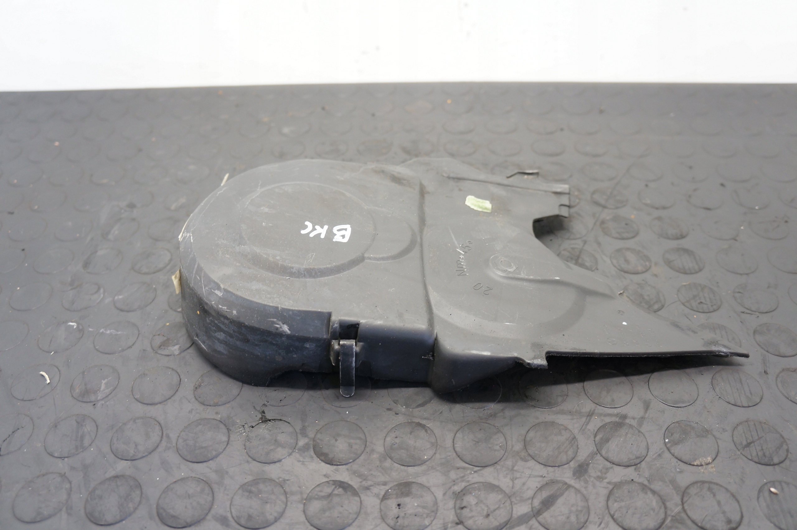 OBUDOWA ROZRZĄDU VW GOLF V A3 8P 1,9TDI 045109107F