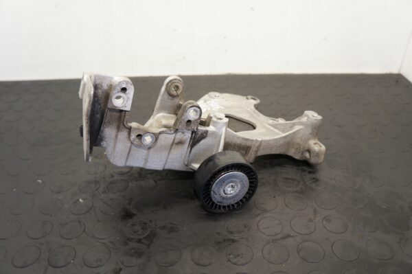 ŁAPA WSPORNIK KLIMATYZACJI ALFA GIULIETTA FREEMONT 2,0 JTDM 55217833