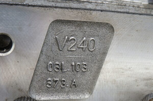 GŁOWICA VW GOLF TIGUAN A3 8V 1,6 TDI CAY 03L103373A 03L103286A