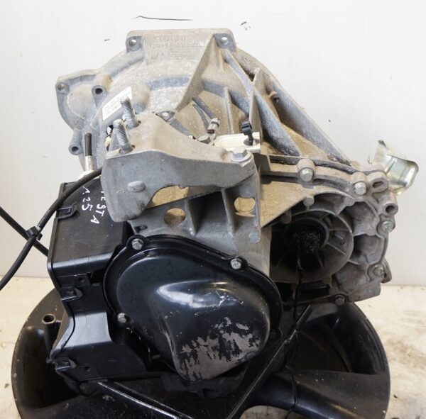 SKRZYNIA BIEGÓW FORD FIESTA 1.25 8A6R7002JN