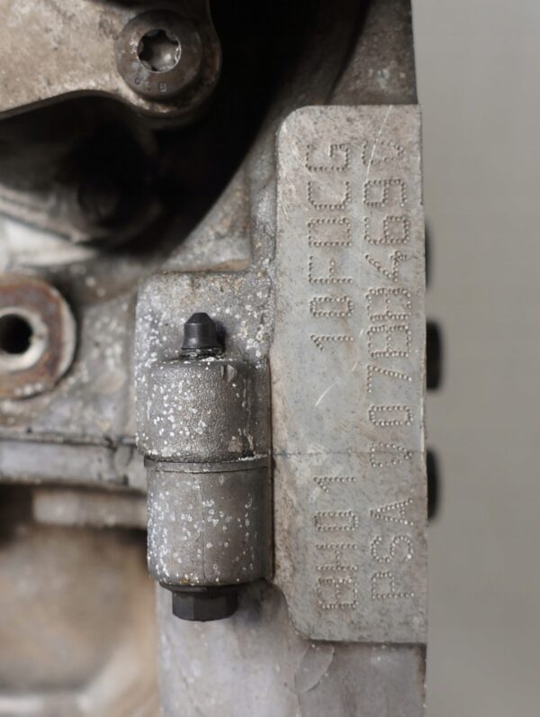 SILNIK ENGINE CITROEN PEUGEOT C3 II 208 1,4 E-HDI 8H01 8HR 10FDCG