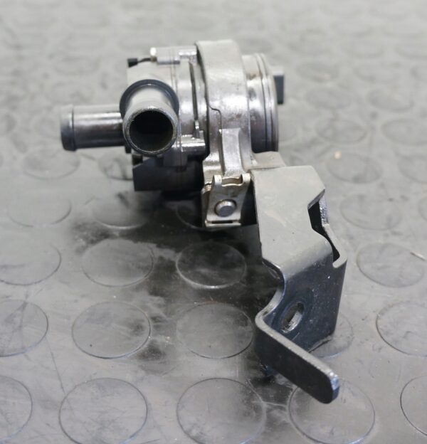 POMPA WODY NISSAN MICRA K14 CLIO 1.0 TCE 0392023326