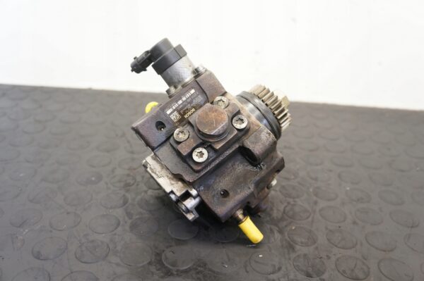 POMPA WTRYSKOWA NISSAN X-TRAIL II QASHQAI RENAULT 2.0DCI 0445010170