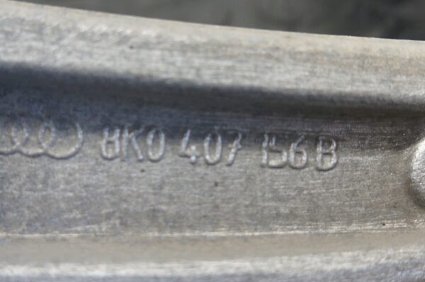 ZWROTNICA PRAWA A4 B8 B8 A6 C7 Q5 2,0 TDI 8K0407241Q