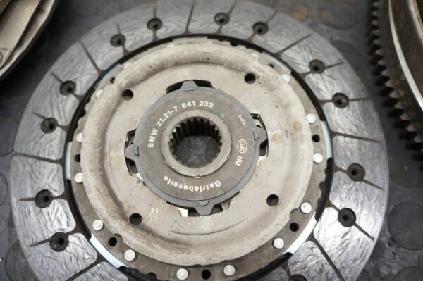 17776936088-69690efe9de44 SPRZĘGŁO DWUMAS BMW 1 2 3 4 5 X3 X4 MINI 2.0D 764123302 8605090 7641232