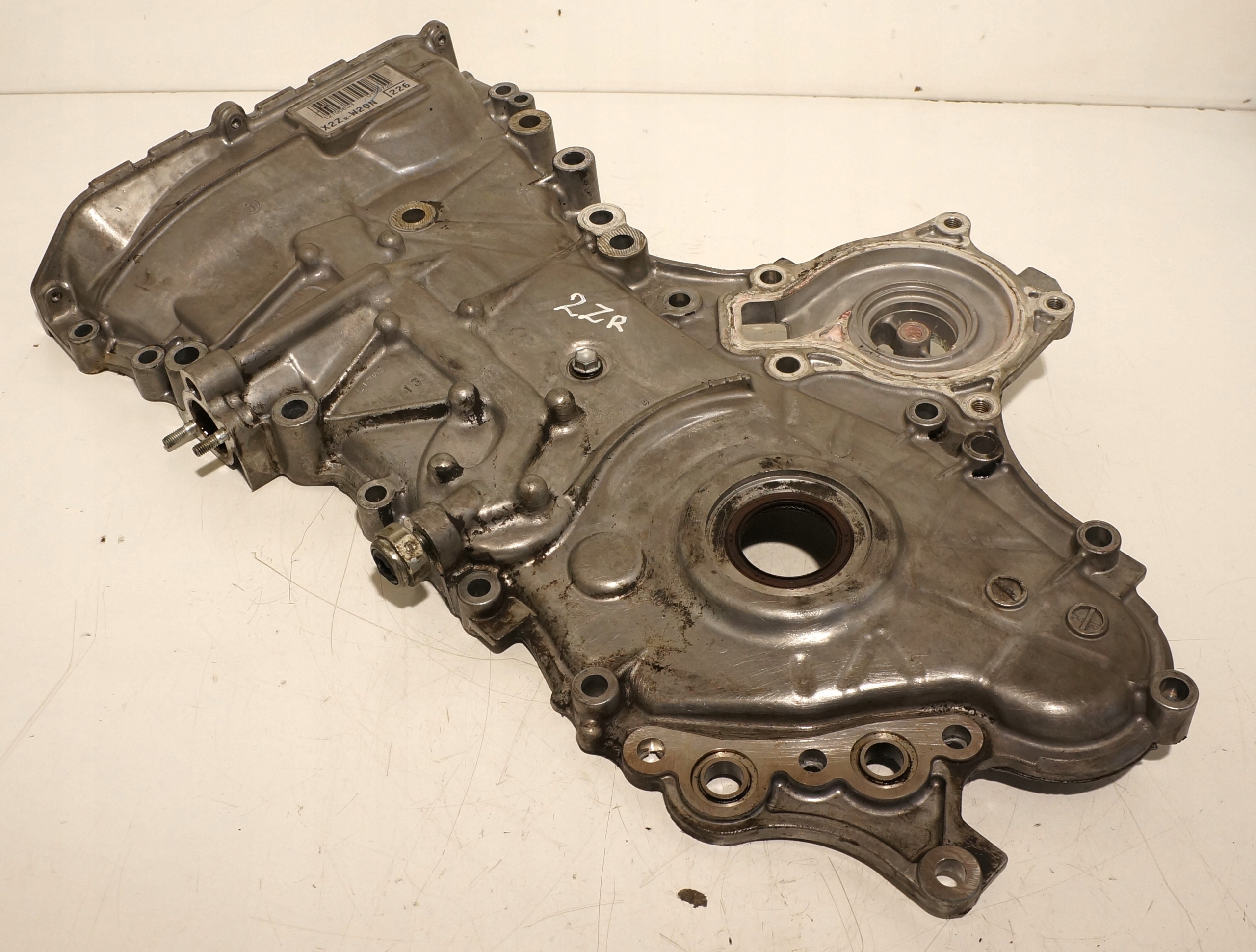 17815075504-6969382b741de POKRYWA ROZRZĄDU TOYOTA LEXUS 1,8 HYBRID 2ZR