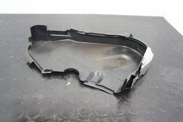 17820824321-69693805a1849 OSŁONA ROZRZĄDU VW GOLF T-ROC SEAT LEON AUDI A3 1,6TDI 04L109107E