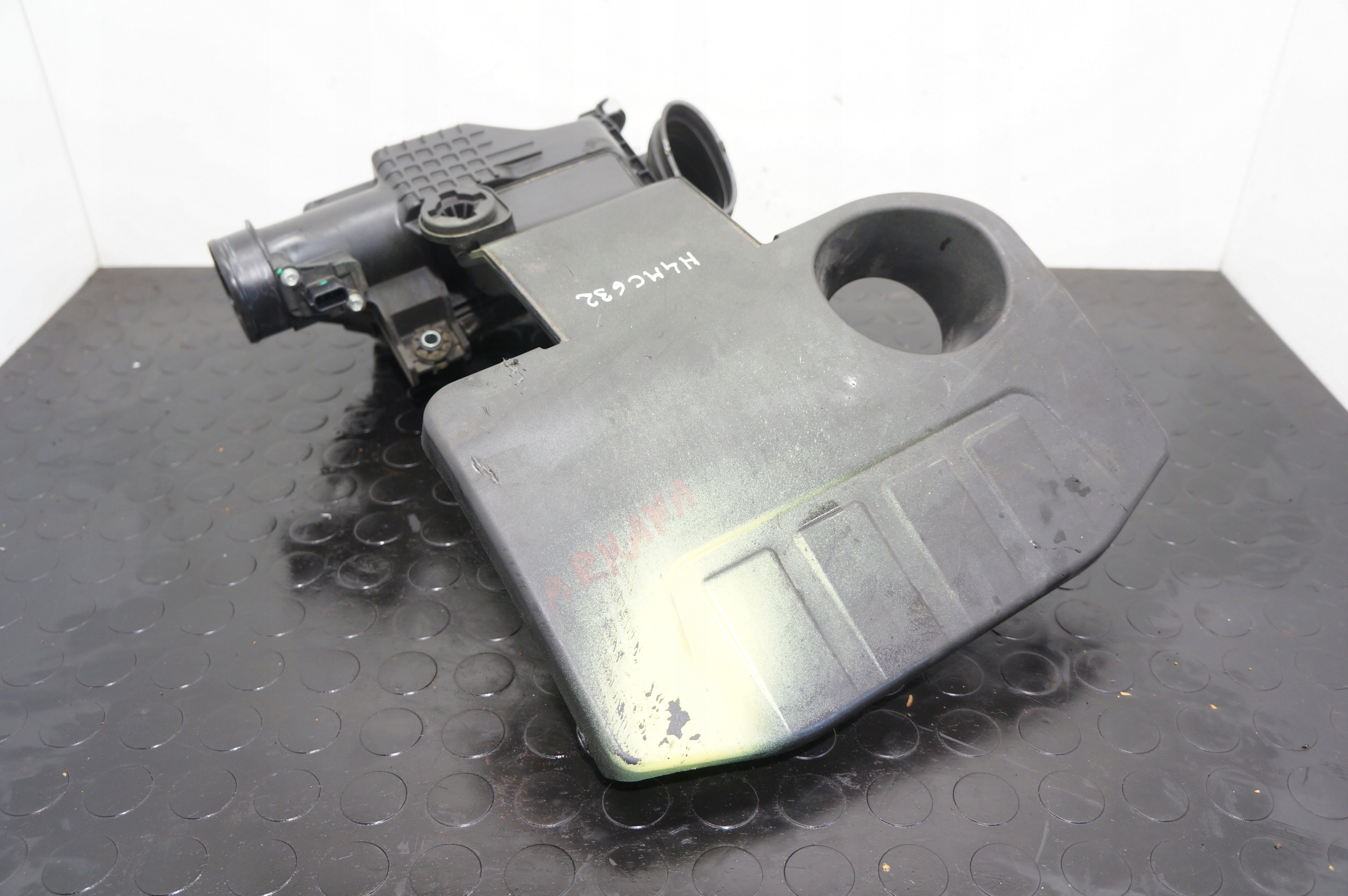 OBUDOWA FILTRA POWIETRZA RENAULT ARKANA CLIO CAPTUR 1,6 E-TECH 165008735R