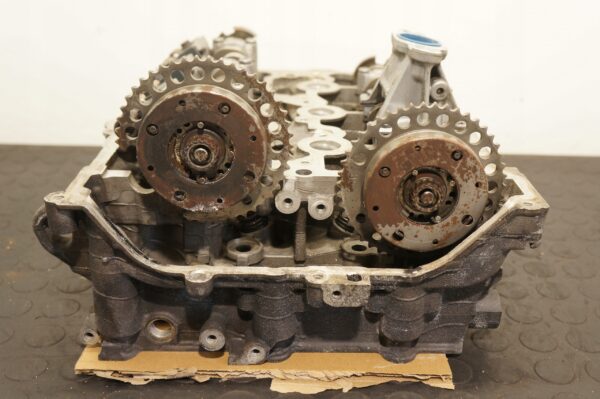 GŁOWICA BMW 1 2 X1 F48 MINI 1.5T 8638087