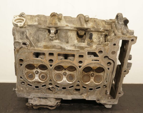 GŁOWICA BMW 1 2 X1 F48 MINI 1.5T 8638087