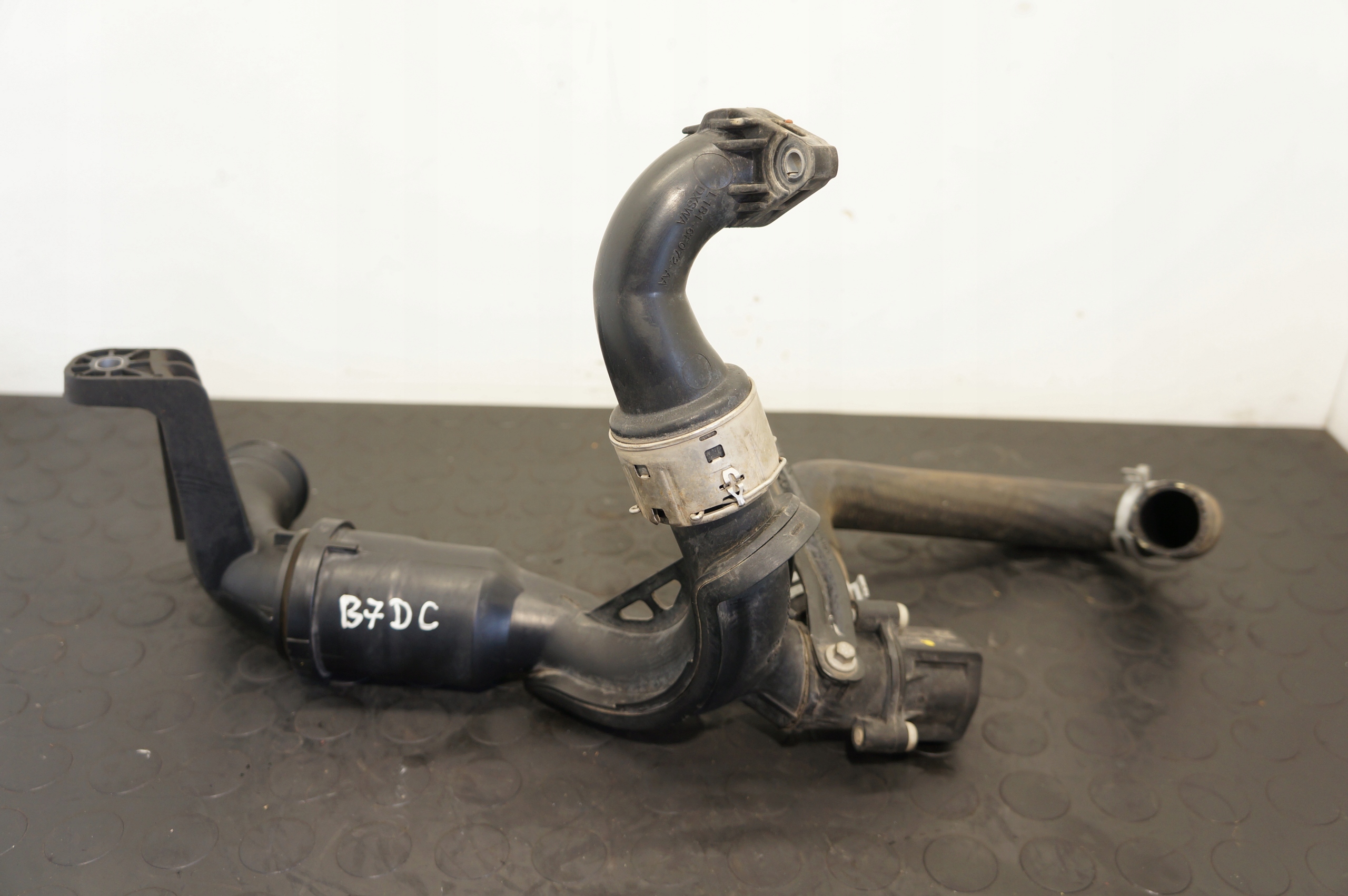 RURA DOLOT POWIETRZA FIESTA MK8 1,0 ECOBOOST L1B1-6F072-AA