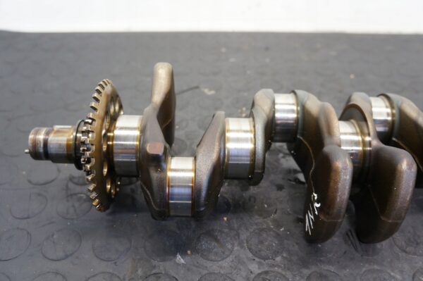 WAŁ KORBOWY TOYOTA AURIS COROLLA 1.33 1NR NOMINAŁ