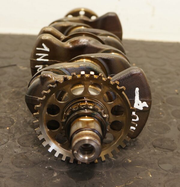 WAŁ KORBOWY TOYOTA AURIS COROLLA 1.33 1NR NOMINAŁ