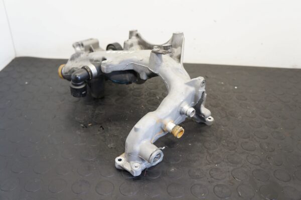 17834870380-696936c5ba5dd ŁAPA WSPORNIK ALTERNATORA MERCEDES CLA C117 A W176 W246 1.8 CDI A6512011709