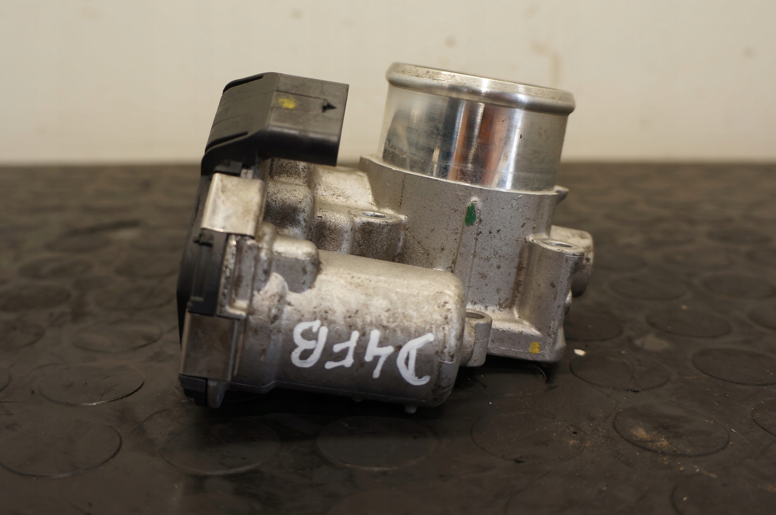 PRZEPUSTNICA HYUNDAI KIA I30 II IX20 TUCSON 1,6 CRDI 35100-2A600