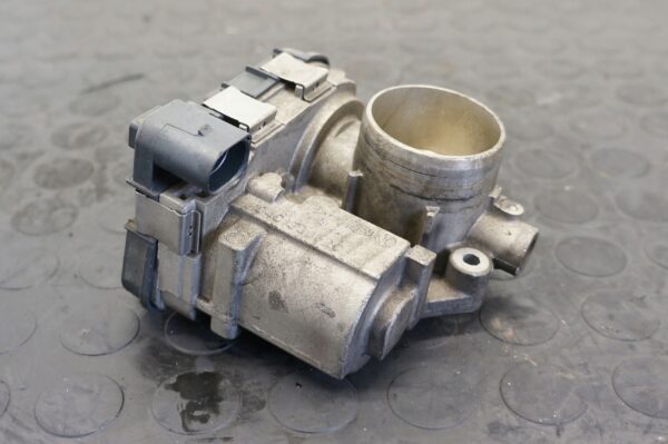 PRZEPUSTNICA VW POLO 2G KAROQ T-CROSS 1,0 TSI 04C133062C