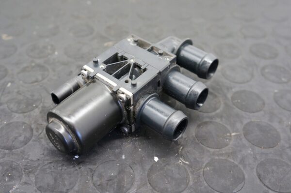 POMPKA WODY BMW I3 MINI IB1P25B 8572508