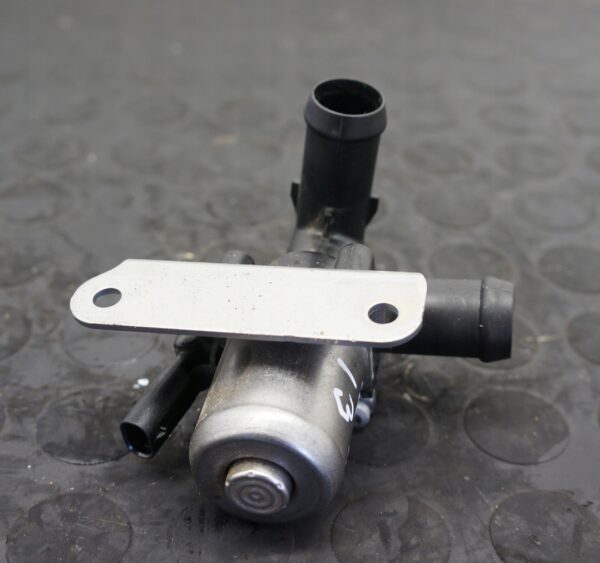 ZAWÓR PŁYNU CHŁODZĄCEGO BMW I3 MINI IB1P25B 8689695