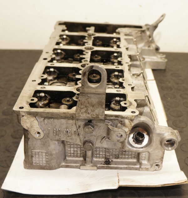 GŁOWICA BMW 1 F20 3 F 30 5 F10 2.0D 781260303