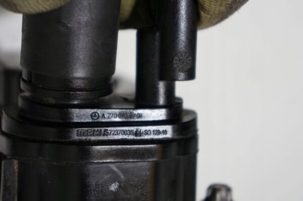 SEPARATOR OLEJU ODMA MERCEDES W205 2,0 CGI A2700104203