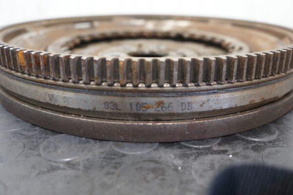 17873485302-6969344b527ce KOŁO ZAMACHOWE VW GOLF TIGUAN A3 1,6 TDI 03L105266DB