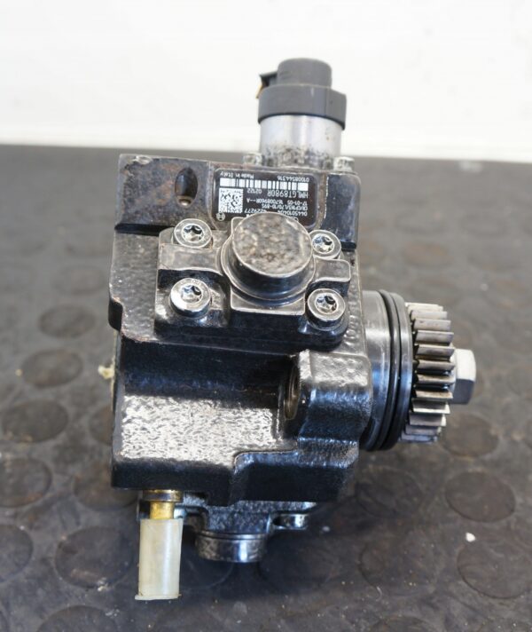 POMPA WTRYSKOWA RENAULT TRAFIC III QASHQAI VIVARO B 1,6 DCI 0445010404