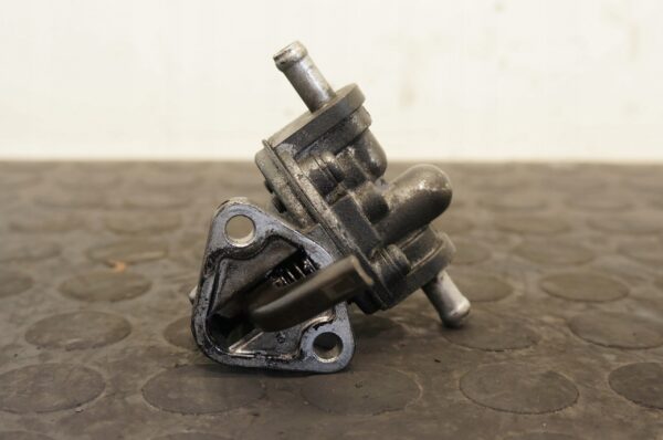 POMPA PALIWA AIXAM MICROCAR KUBOTA 0.4D Z402