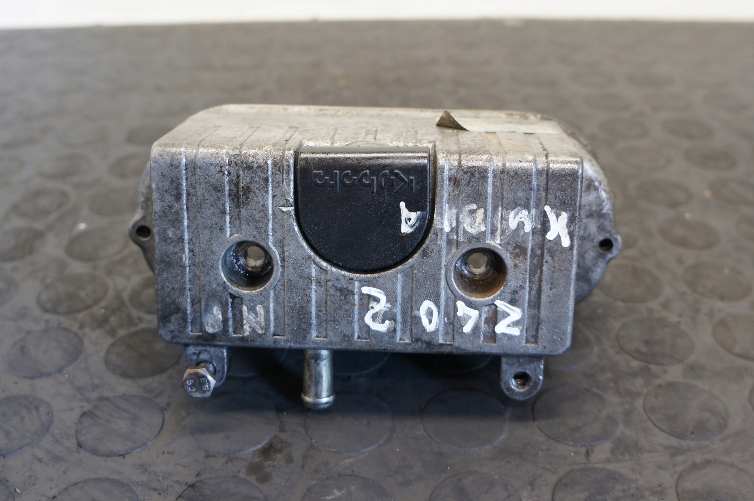 POKRYWA ZAWORÓW AIXAM MICROCAR KUBOTA 0.4D Z402