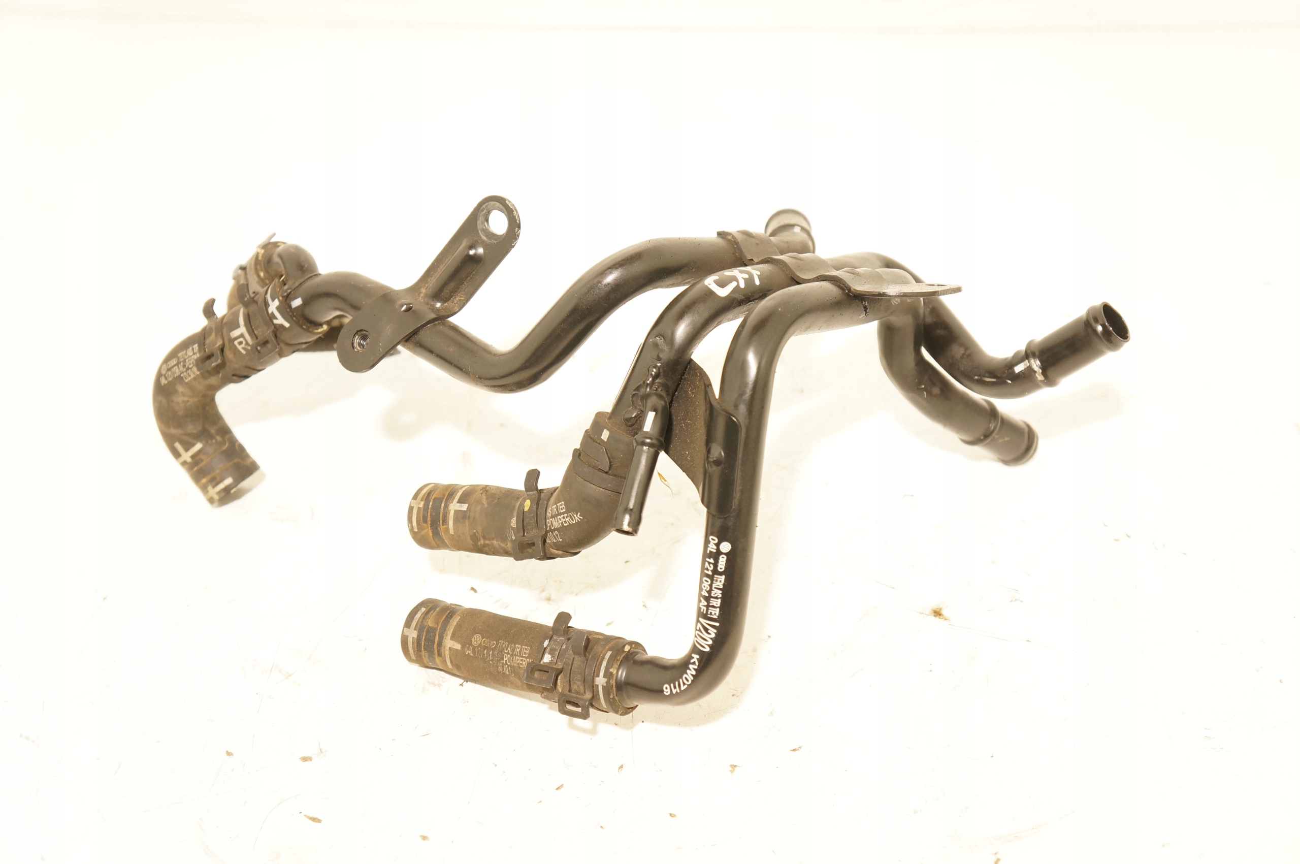 WĘŻE RURKI WODY VW GOLF VII A3 8V PASSAT 1,6 2,0TDI CXX CLH CRL 04L121064AF