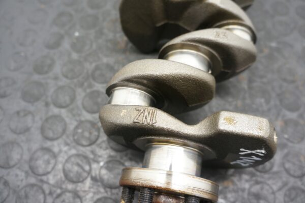 WAŁ KORBOWY TOYOTA YARIS III 1,5 HYBRID 1NZ X1NZ-P92 NOMINAŁ