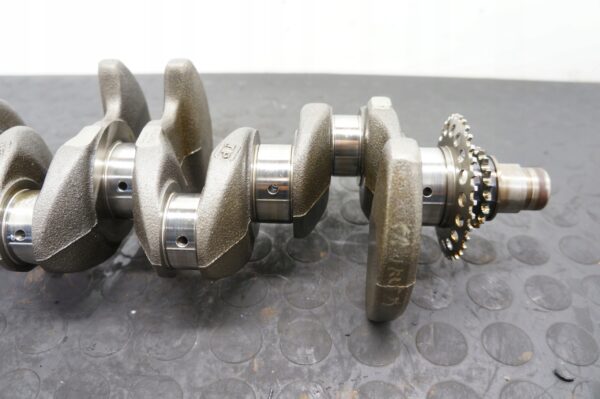 WAŁ KORBOWY TOYOTA YARIS III 1,5 HYBRID 1NZ X1NZ-P92 NOMINAŁ