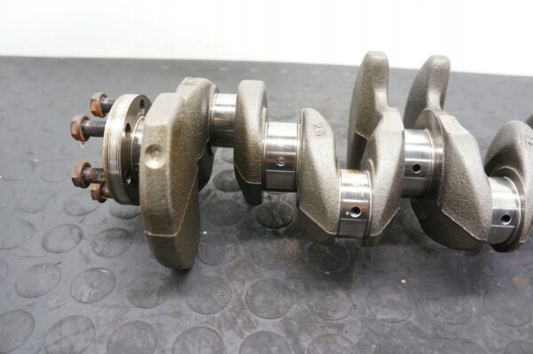 WAŁ KORBOWY TOYOTA YARIS III 1,5 HYBRID 1NZ X1NZ-P92 NOMINAŁ